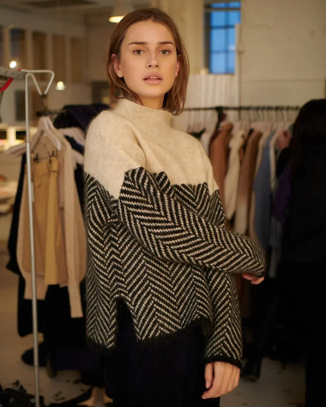 Phoebe │ Women's Cashmere Blend Textured Turtleneck Jumper