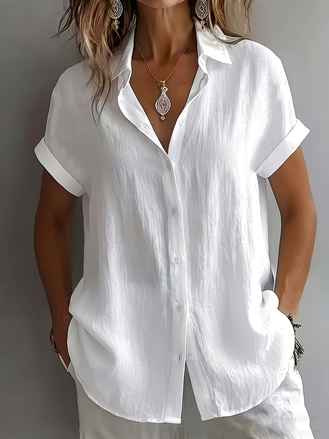 Willow | Women's Relaxed Fit Spread Collar Button-Up Short Sleeve Shirt