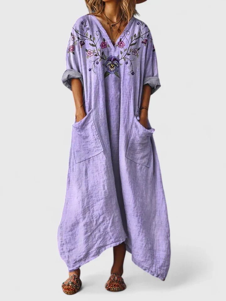 Wisteria │ Women's Paisley Print Oversized Maxi Dress With Front Pockets And V-Neck