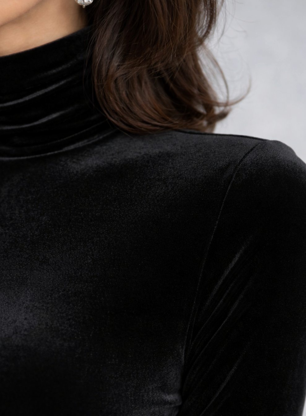 Women's Velvet Ruched Turtleneck Fitted Midi Dress